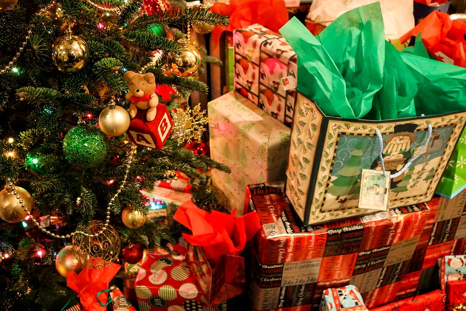 čím dříve začnete na Vánoce nakupovat, tím více dárků podarujete