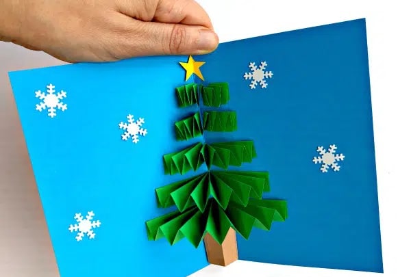 Přání s 3D vánočním stromkem
