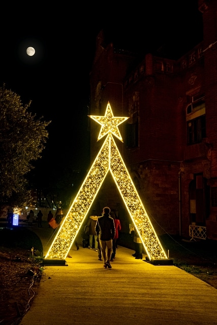 Vánoční hra světel Sant Pau v Barceloně