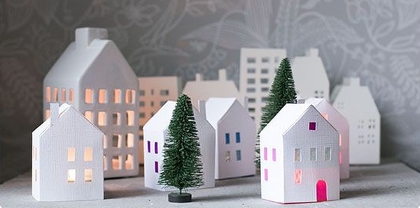 Papírová vánoční vesnička.