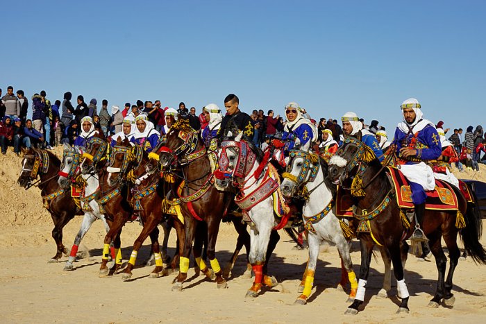Vánoční saharský festival v Tunisku.