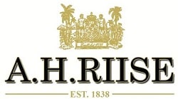 Logo výrobce rumů A. H. Riise.