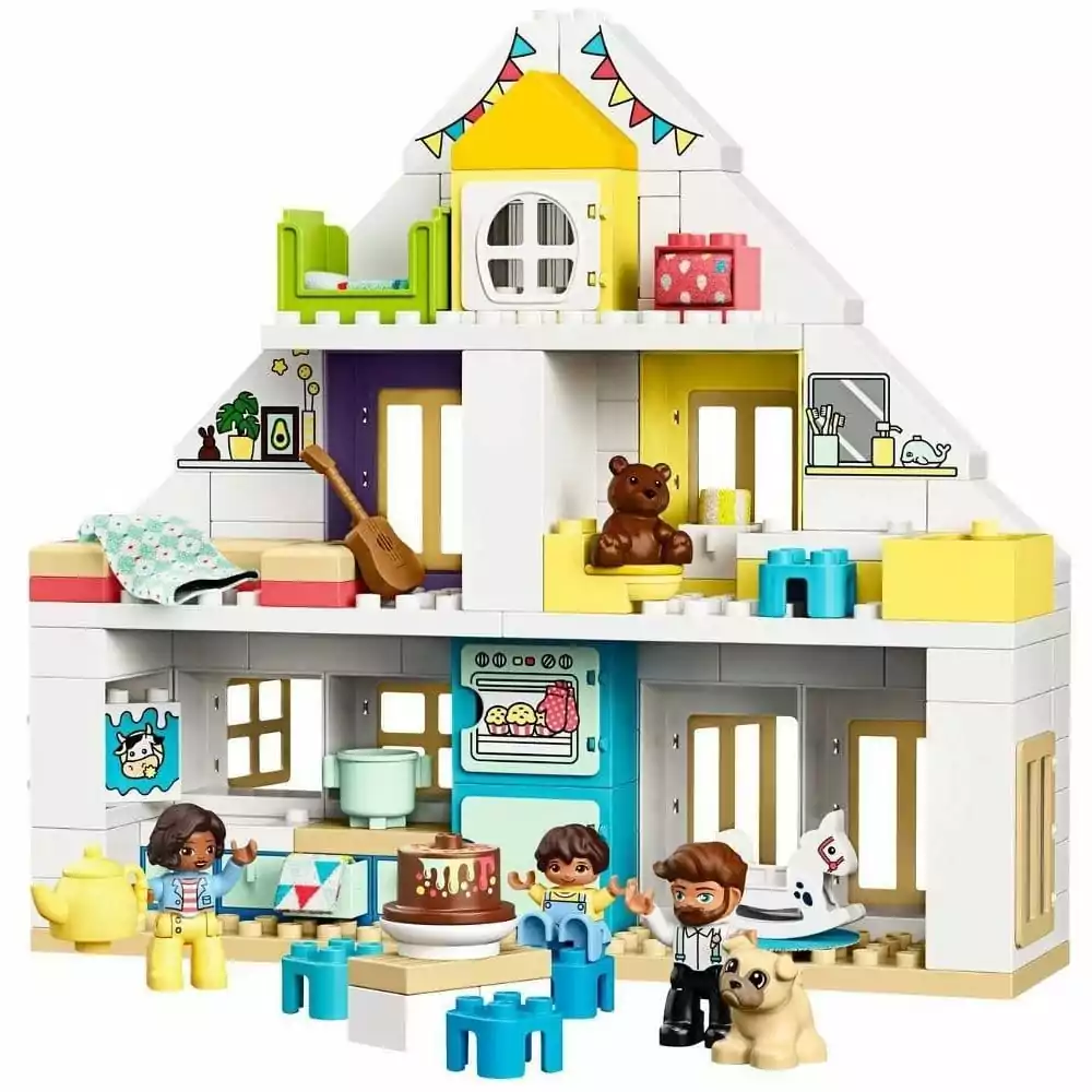 Lego domeček pro panenky.