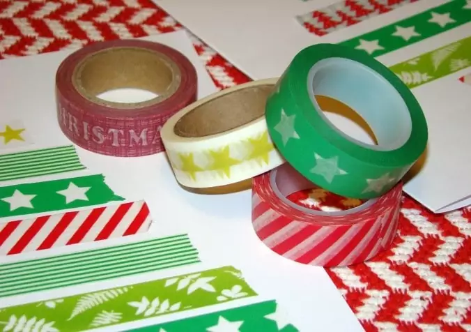 Výroba vánočního přání z lepících pásek