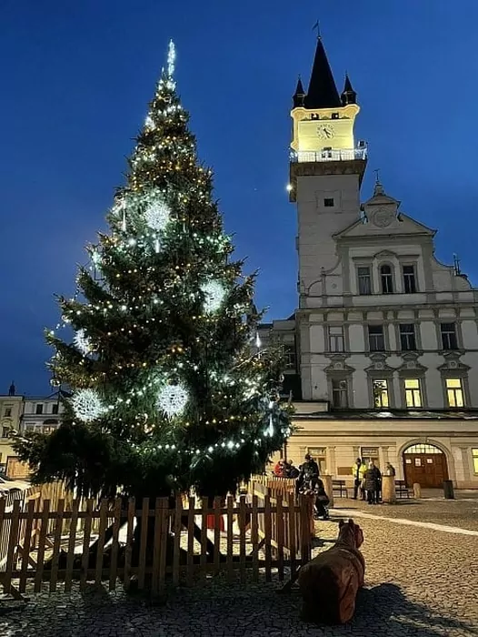 Vánoční strom v Uničově.